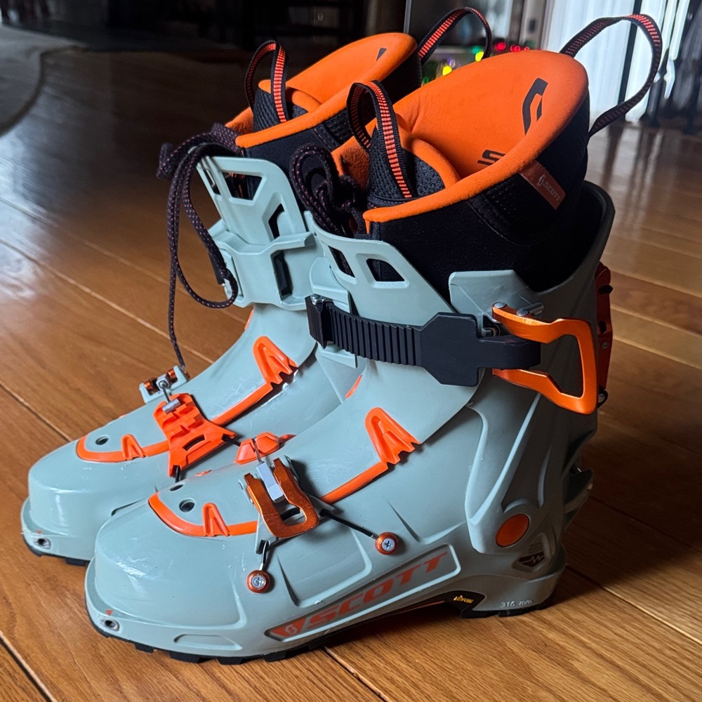 SCOTT ORBIT Touring Ski boots 316mm or 27.5